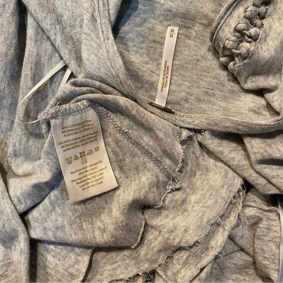 Distressed Raw Hem Braided Muscle Swing Top - Picture 4 of 4